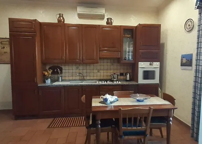 Pini Di Roma-new And Cozy In Center- Metro A "re Di Roma" מלון *
