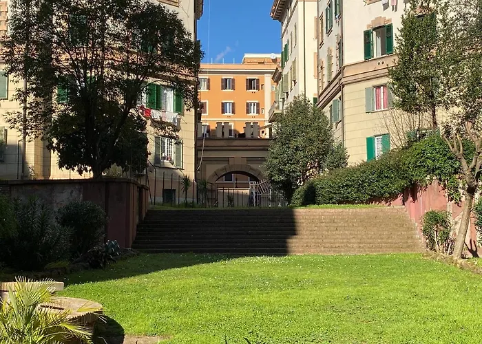 מלון Pini Di Roma-new And Cozy In Center- Metro A "re Di Roma" *