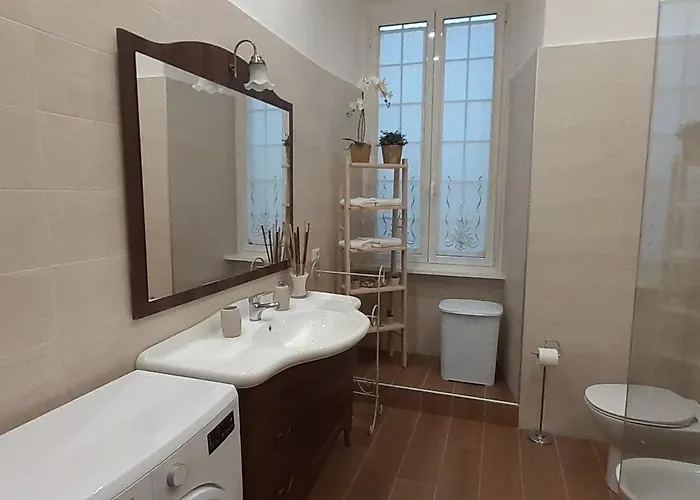 מלון Pini Di Roma-new And Cozy In Center- Metro A "re Di Roma" רומא