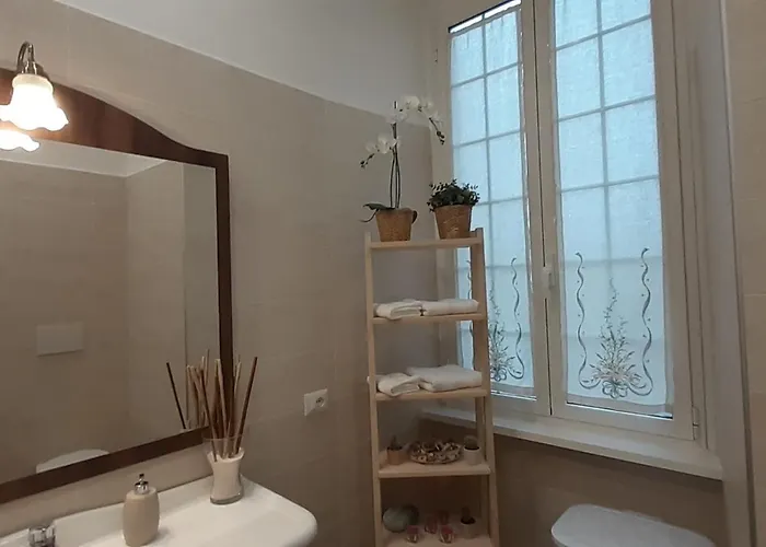 מלון Pini Di Roma-new And Cozy In Center- Metro A "re Di Roma" רומא